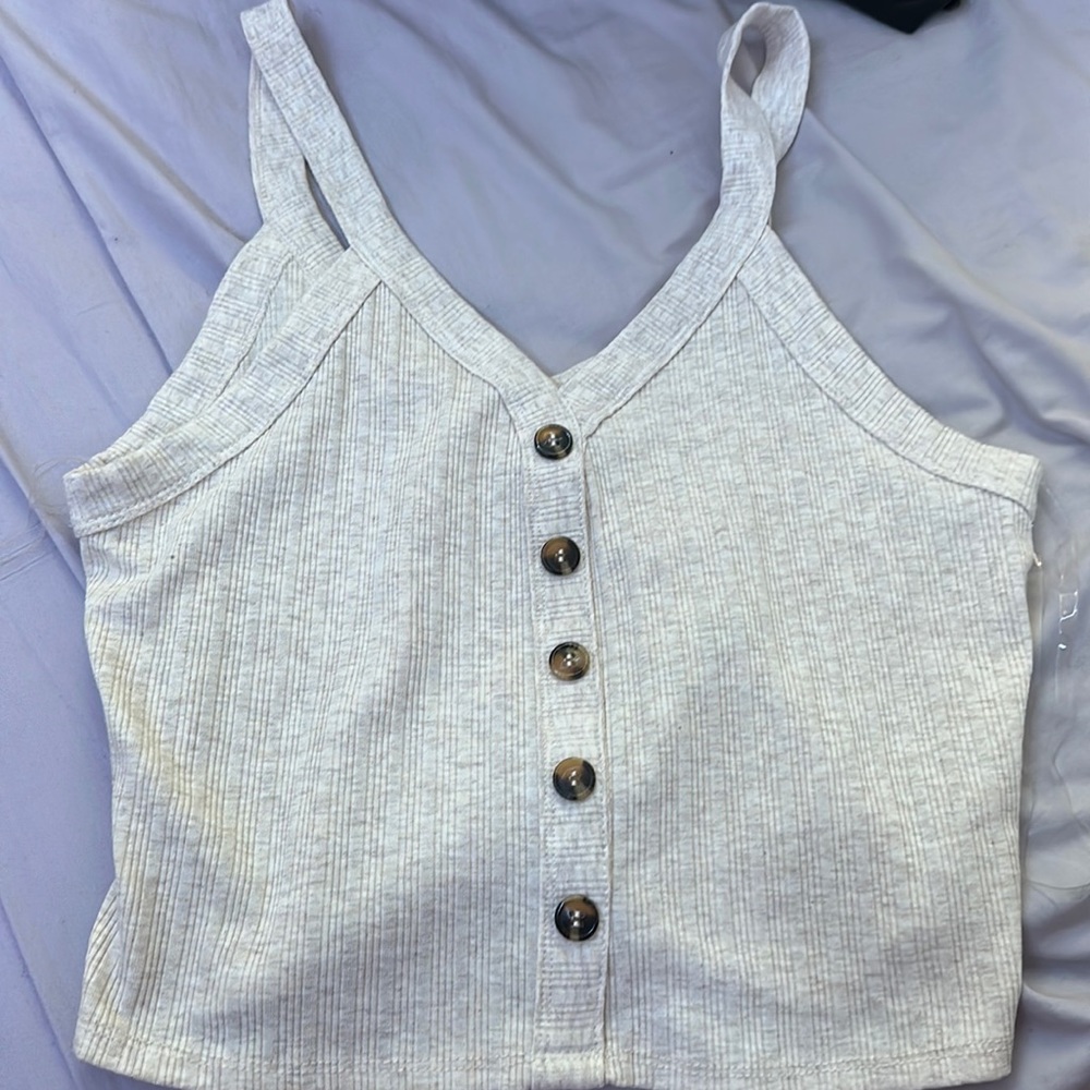 Size large, tank top